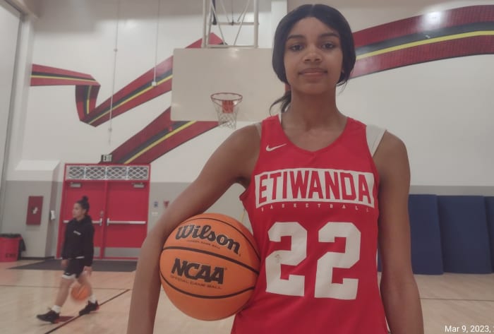 Etiwanda girls Mykelle Richards feature photos by John Murphy March 2023031020233084
